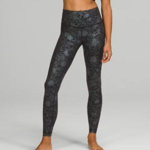 NWT Wunder Under HR Tight 28" Shine Leggings